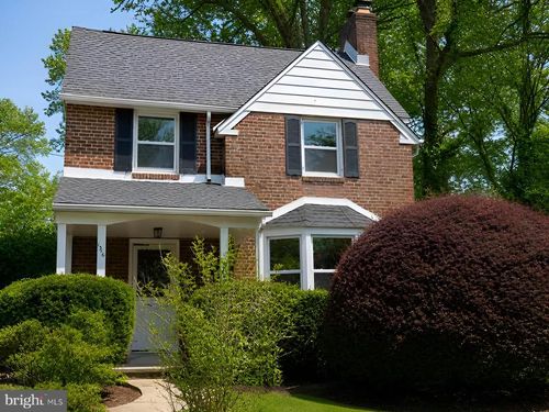 1516 Surrey Ln, WYNNEWOOD, PA, 19096-3704 | Card Image