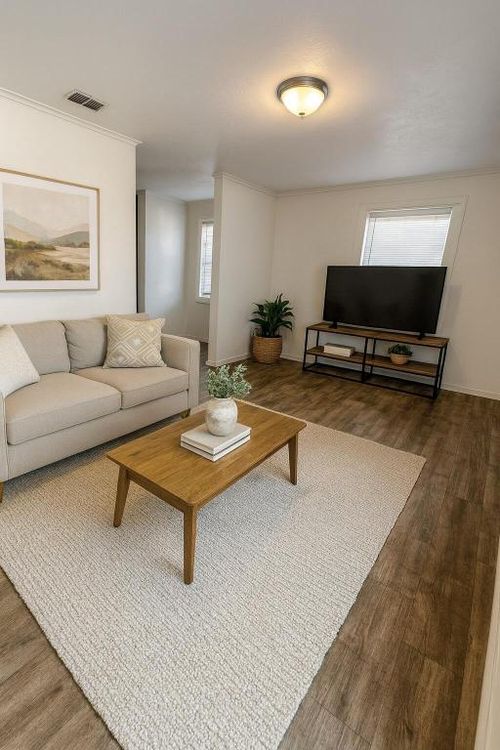 709 W 4th St, Riviera Beach, FL, 33404-7825 | Card Image