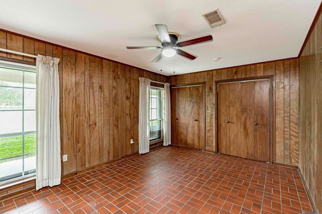 5511 N River Rd, House other with 3 bedrooms, 2 bathrooms and 2 parking in Port Allen LA | Image 9