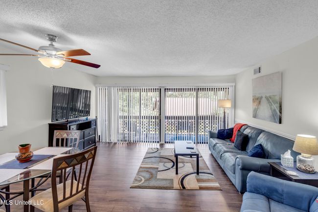 228GMolokaiVillage-7 | Image 6