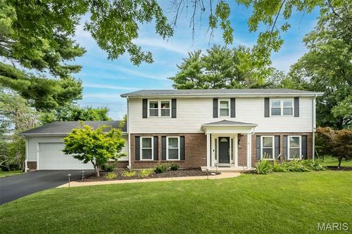 583 Princeway Ct, Manchester, MO, 63011-4064 | Card Image