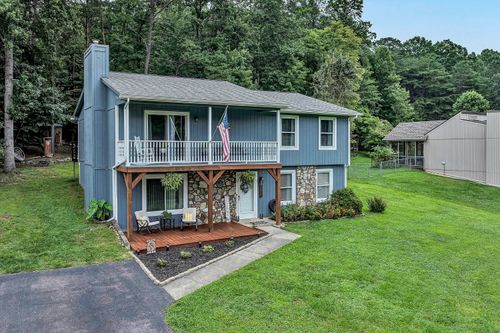 1190 Mountain Pass Rd, Blue Ridge, VA, 24064-1644 | Card Image