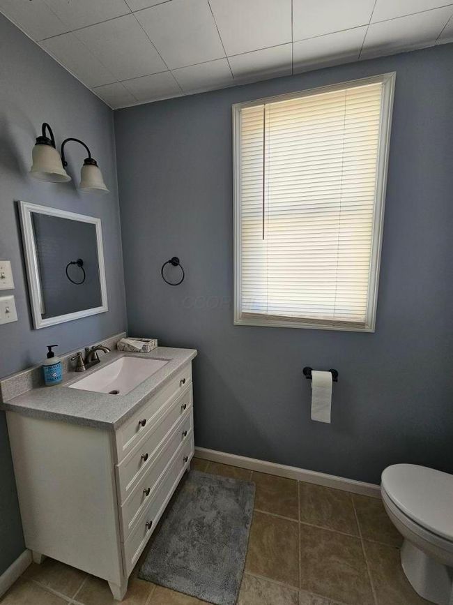 67 W Front St, House other with 4 bedrooms, 3 bathrooms and null parking in Logan OH | Image 12