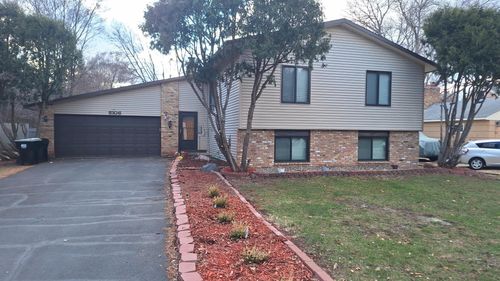 8106 Groveland Road, New Brighton, MN, 55112 | Card Image