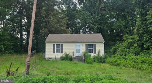 7560 History Land Hwy, Farnham, VA, 22460-2708 | Card Image