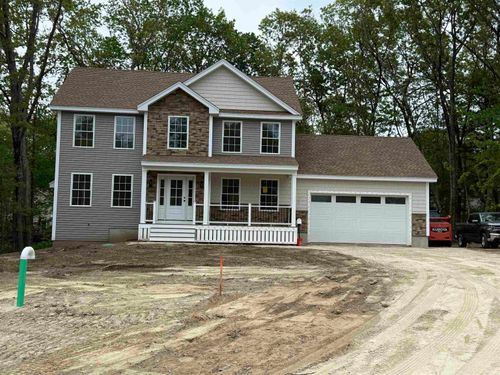 11A Springview Ter, Plaistow, NH, 03865-2310 | Card Image