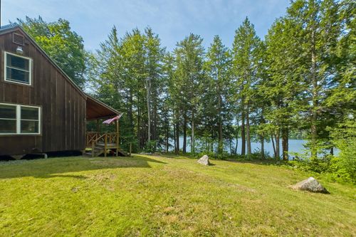 660 Sprague Rd, Waldoboro, ME, 04572 | Card Image