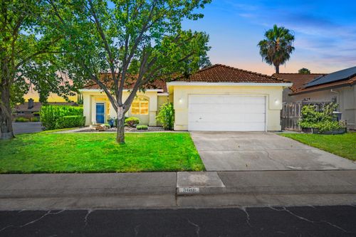 3601 Amethyst Dr, Rocklin, CA, 95677-4756 | Card Image