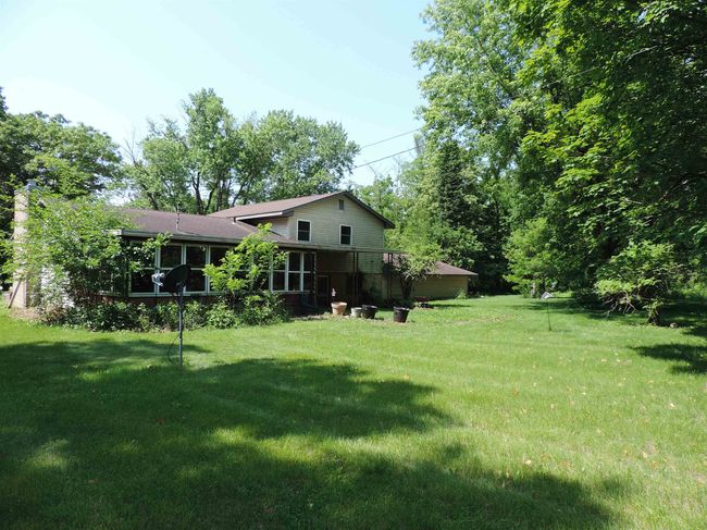 422 E Catherine St, Home with 3 bedrooms, 2 bathrooms and null parking in MUSCODA WI | Image 4