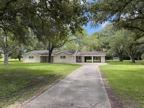 6907 Fm-2403, Alvin, TX, 77511 | Card Image