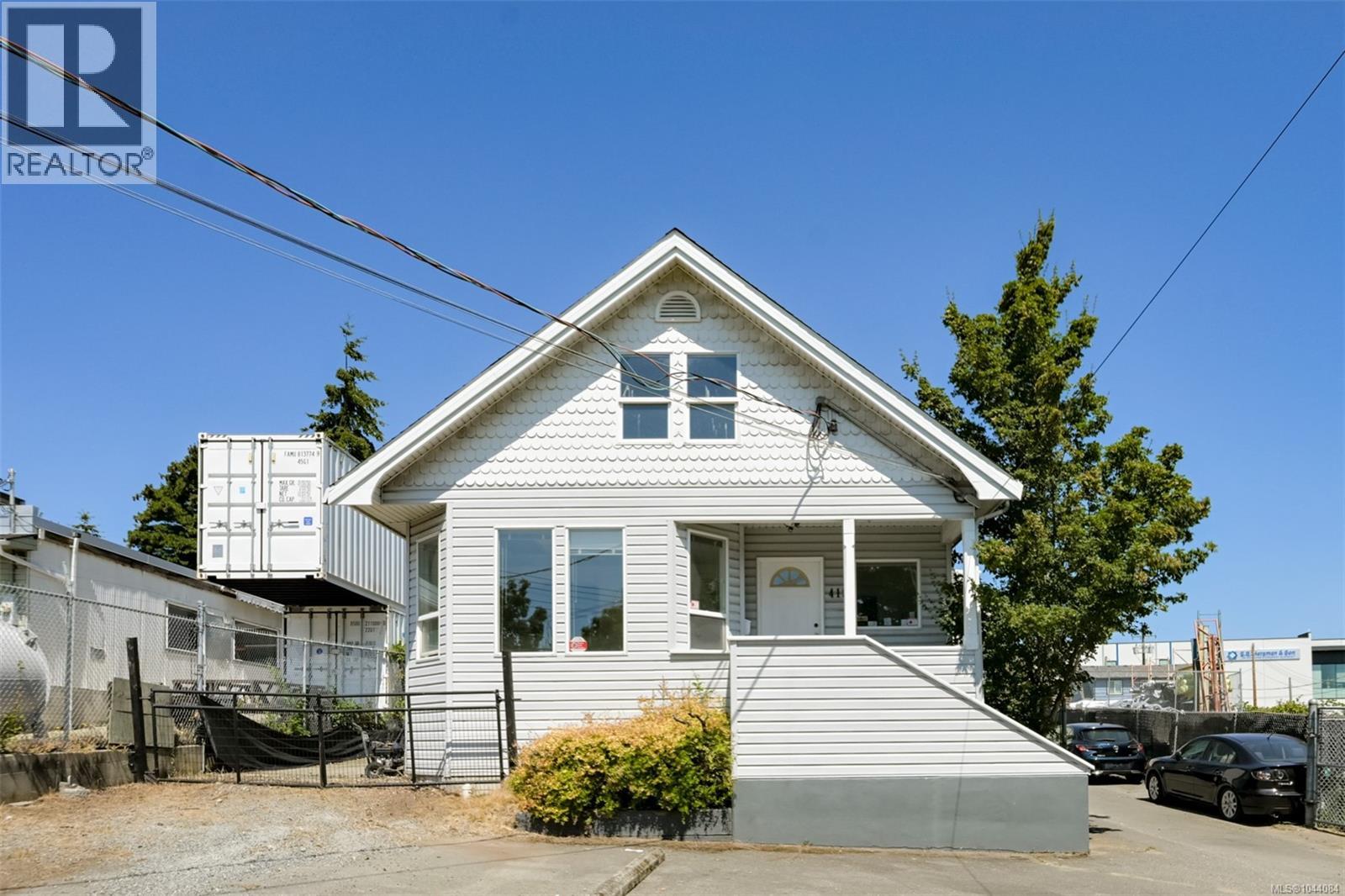Commercial Sale in Victoria