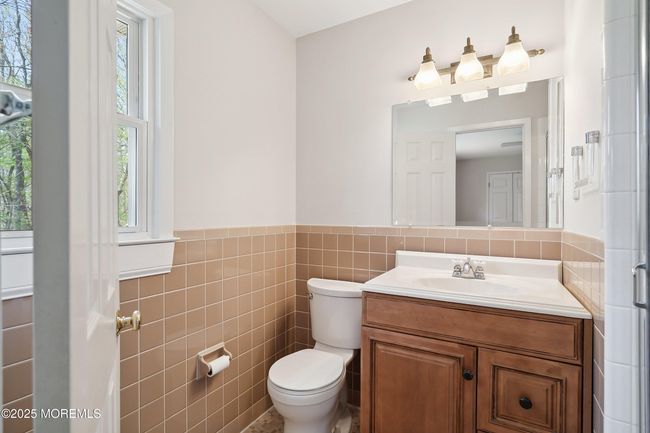 53 Birchwood Ct, House other with 3 bedrooms, 3 bathrooms and null parking in Tinton Falls NJ | Image 24