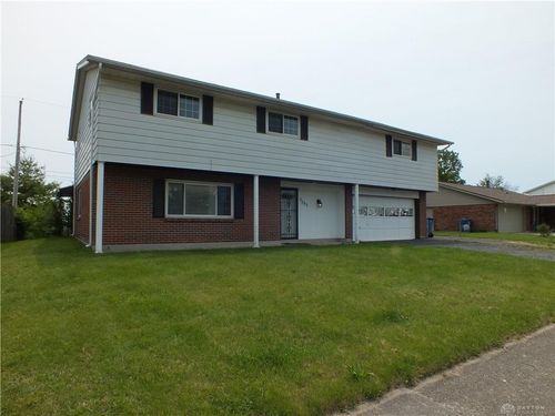 5582 Camerford Dr, Dayton, OH, 45424-2665 | Card Image