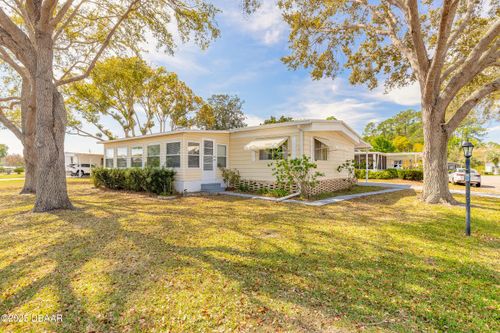 317 Lakeview Dr, Osteen, FL, 32764-8524 | Card Image