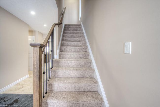 49 Miranda Path, House other with 3 bedrooms, 3 bathrooms and 3 parking in Elmira ON | Image 18