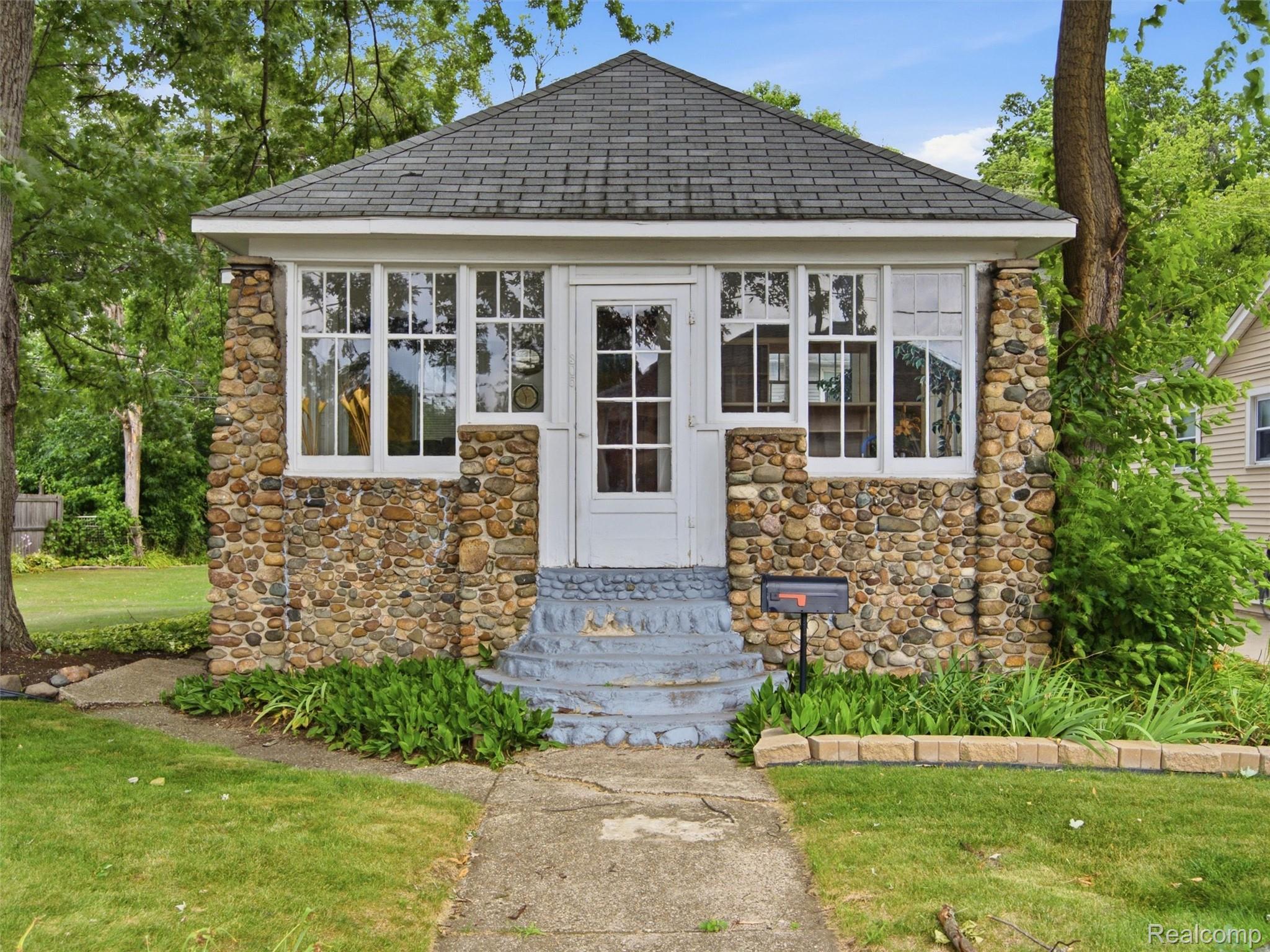 Residential in Clawson 3