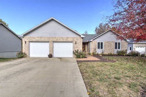 9 Blakeridge Pl, Mt Zion, IL, 62549-1000 | Card Image