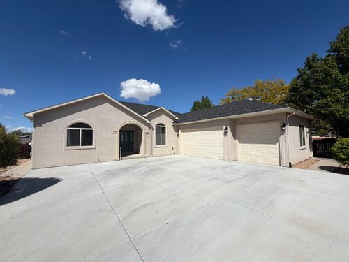 2882 Vista Mar Ct, Grand Junction, CO, 81503-2984 | Card Image