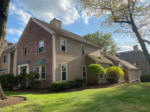 19-19 Oakland Ave, Needham, MA, 02492-3111 | Card Image