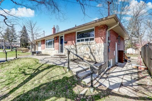 335 Jaybell Grove, Scarborough, ON, M1C2X4 | Card Image