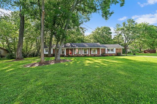 1518 Lipscomb Dr, Brentwood, TN, 37027-7020 | Card Image