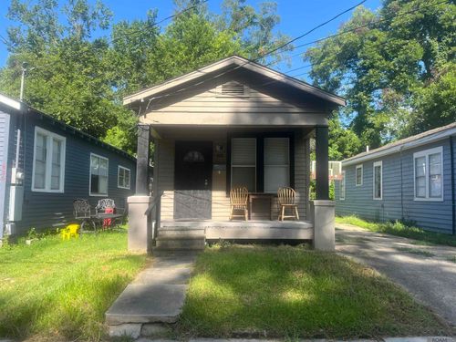 828 S 17th St, Baton Rouge, LA, 70802-4025 | Card Image