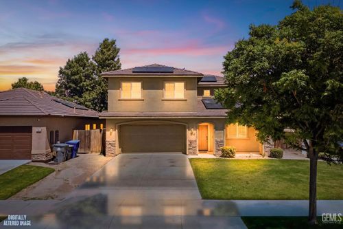 7210 Olen Arnold Ave, Bakersfield, CA, 93307-5788 | Card Image