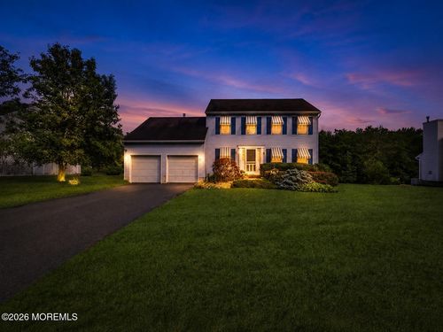 7 Dove Mill Cres, Jackson, NJ, 08527-5148 | Card Image
