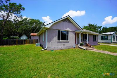 602 Park Street, House other with 2 bedrooms, 1 bathrooms and null parking in Gatesville TX | Image 2