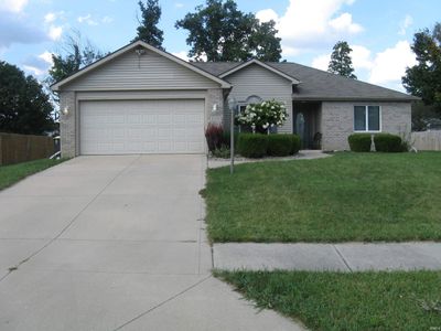 8319 Grand Forest Drive, House other with 3 bedrooms, 2 bathrooms and null parking in Fort Wayne IN | Image 1