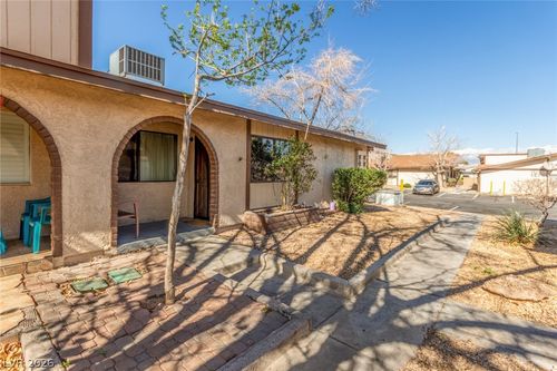 d-5713 Smoke Ranch Road, Las Vegas, NV, 89108 | Card Image