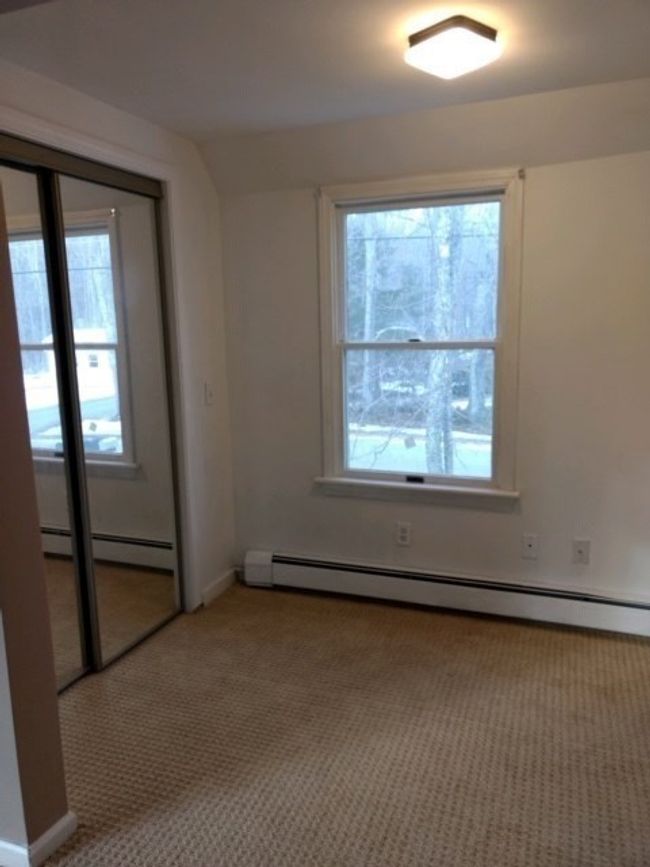 31 Paddock Rd, House other with 2 bedrooms, 1 bathrooms and 4 parking in Rutland MA | Image 7
