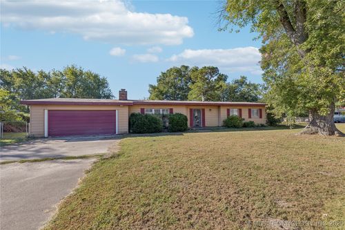 8812 E 121st St S, Bixby, OK, 74008-2705 | Card Image