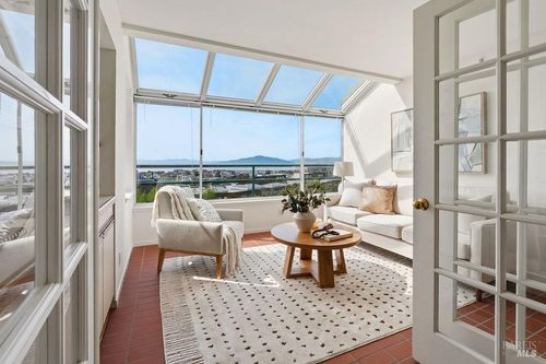 211-1201 Brickyard Way, Richmond, CA, 94801-4141 | Card Image