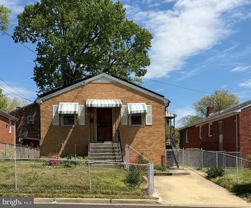 4308 Alton St, CAPITOL HEIGHTS, MD, 20743-5804 | Card Image