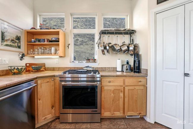 382 River Rd, House other with 3 bedrooms, 3 bathrooms and 4 parking in Bliss ID | Image 23