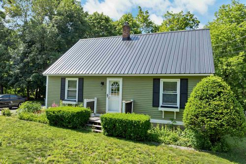 21 Spruce St, Laconia, NH, 03246-3844 | Card Image