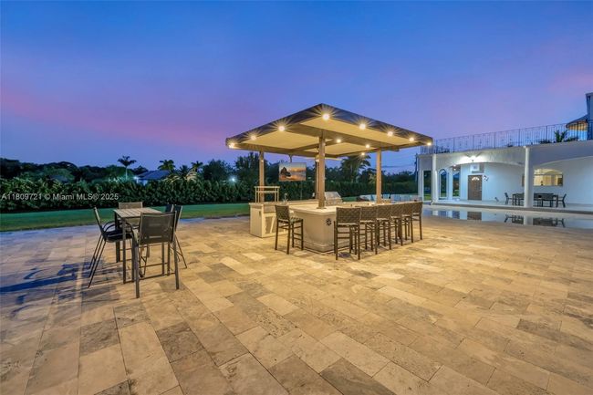 4610 Sw 178 Th Ave, House other with 8 bedrooms, 8 bathrooms and null parking in Southwest Ranches FL | Image 88