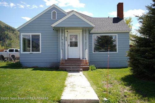 292 E 4th Ave, Afton, WY, 83110-5031 | Card Image