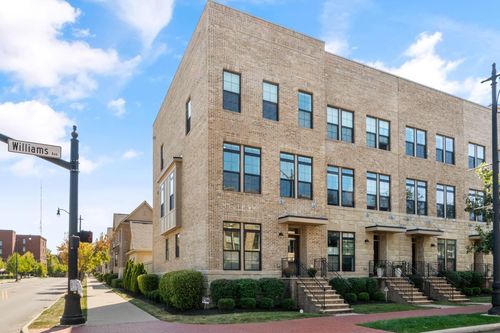 907 Williams Ave, Grandview Heights, OH, 43212-3921 | Card Image