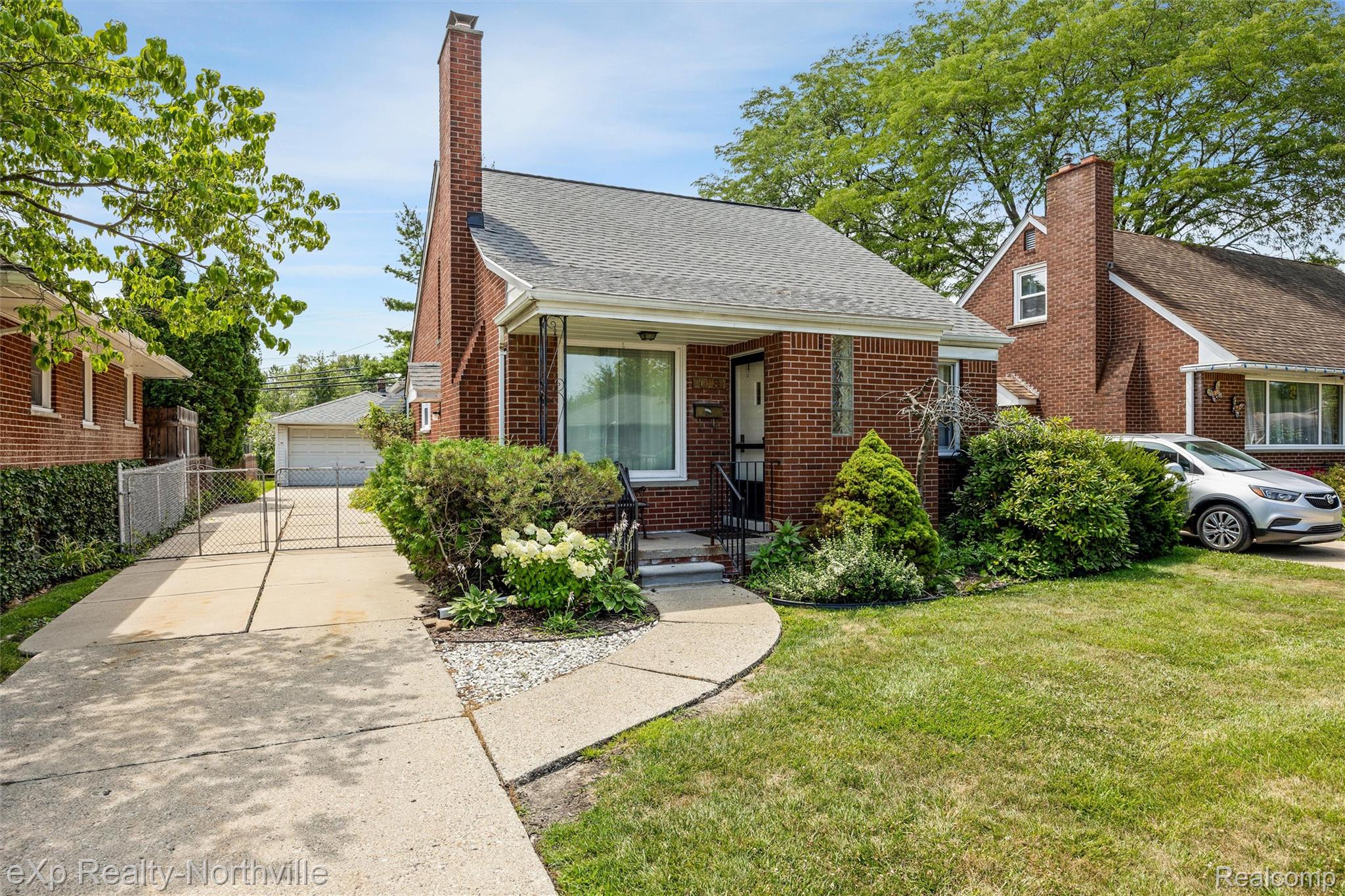 Residential in Harper Woods 2
