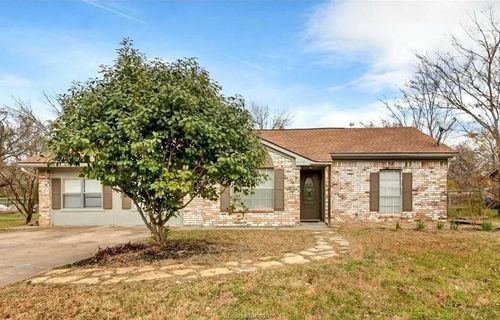 1203 Berkeley St, College Station, TX, 77840-2604 | Card Image