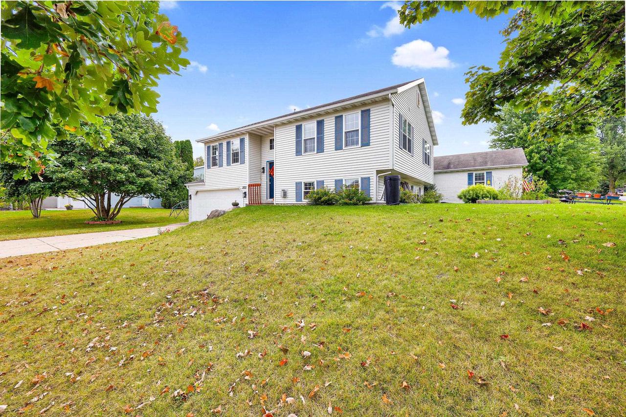 Parkview St, Cottage Grove, WI 53527