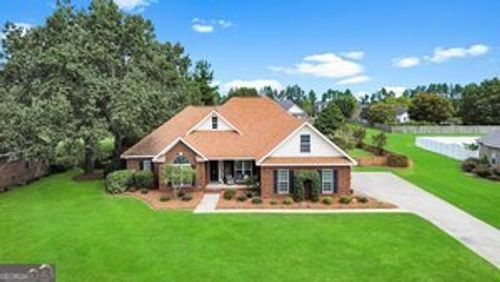 9005 Oakfield Dr, Statesboro, GA, 30461-7386 | Card Image