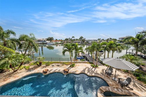 231 Midway Is, Clearwater Beach, FL, 33767-2316 | Card Image