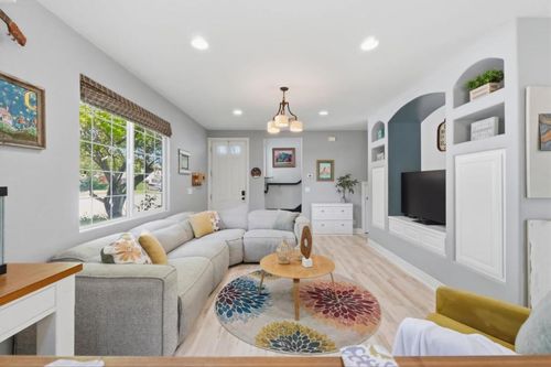 17765 Calle Hermosa, Morgan Hill, CA, 95037-3161 | Card Image