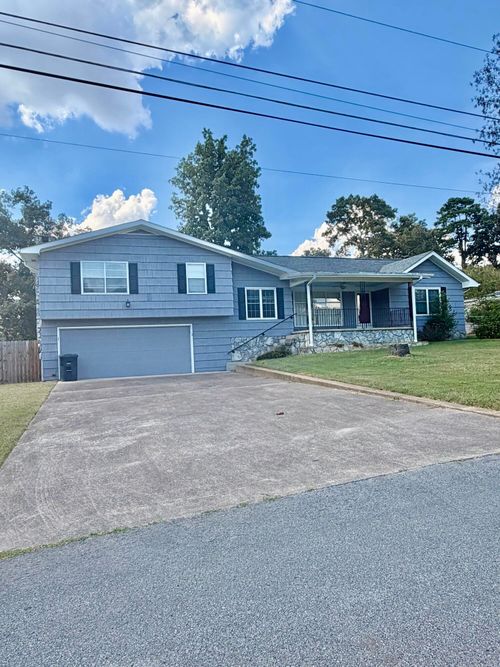 711 Hardin Drive, Chattanooga, TN, 37412 | Card Image