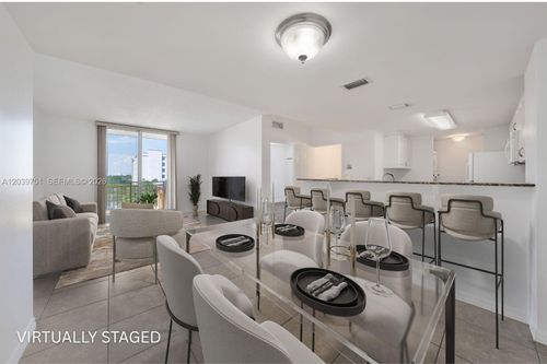 507-215 Sw 42nd Ave, Coral Gables, FL, 33134-1725 | Card Image