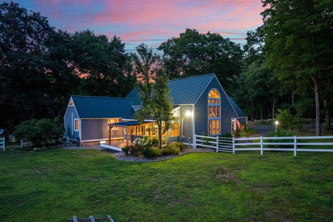 594 Sand Pit Rd, House other with 3 bedrooms, 4 bathrooms and null parking in Mason NH | Image 5