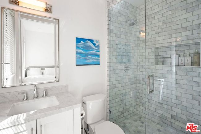1086 Marco Pl, House other with 4 bedrooms, 4 bathrooms and 3 parking in Venice CA | Image 19